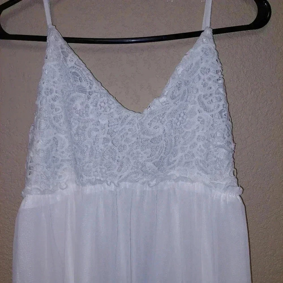 OC Order Plus Super feminine Long nylon nightgown never worn Sized Small - Picture 3 of 8